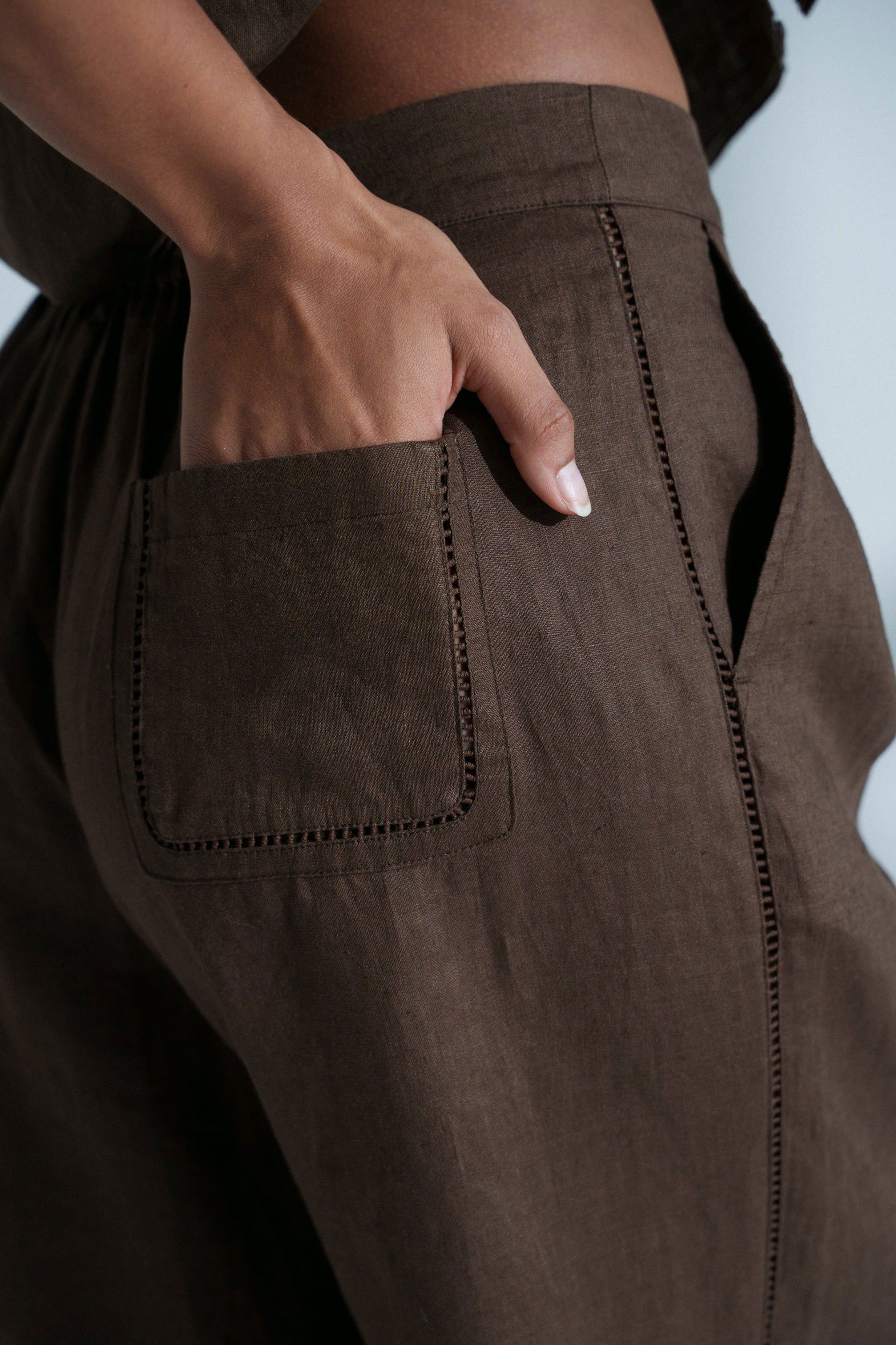 Lilly Pilly Rika Linen Pants - Chocolate