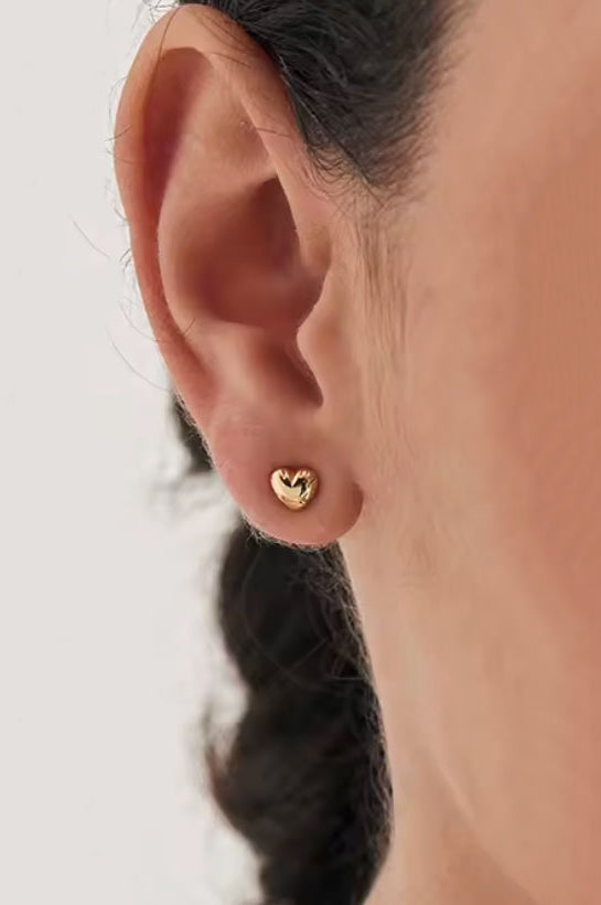 Atelier18 Puffy Heart Studs