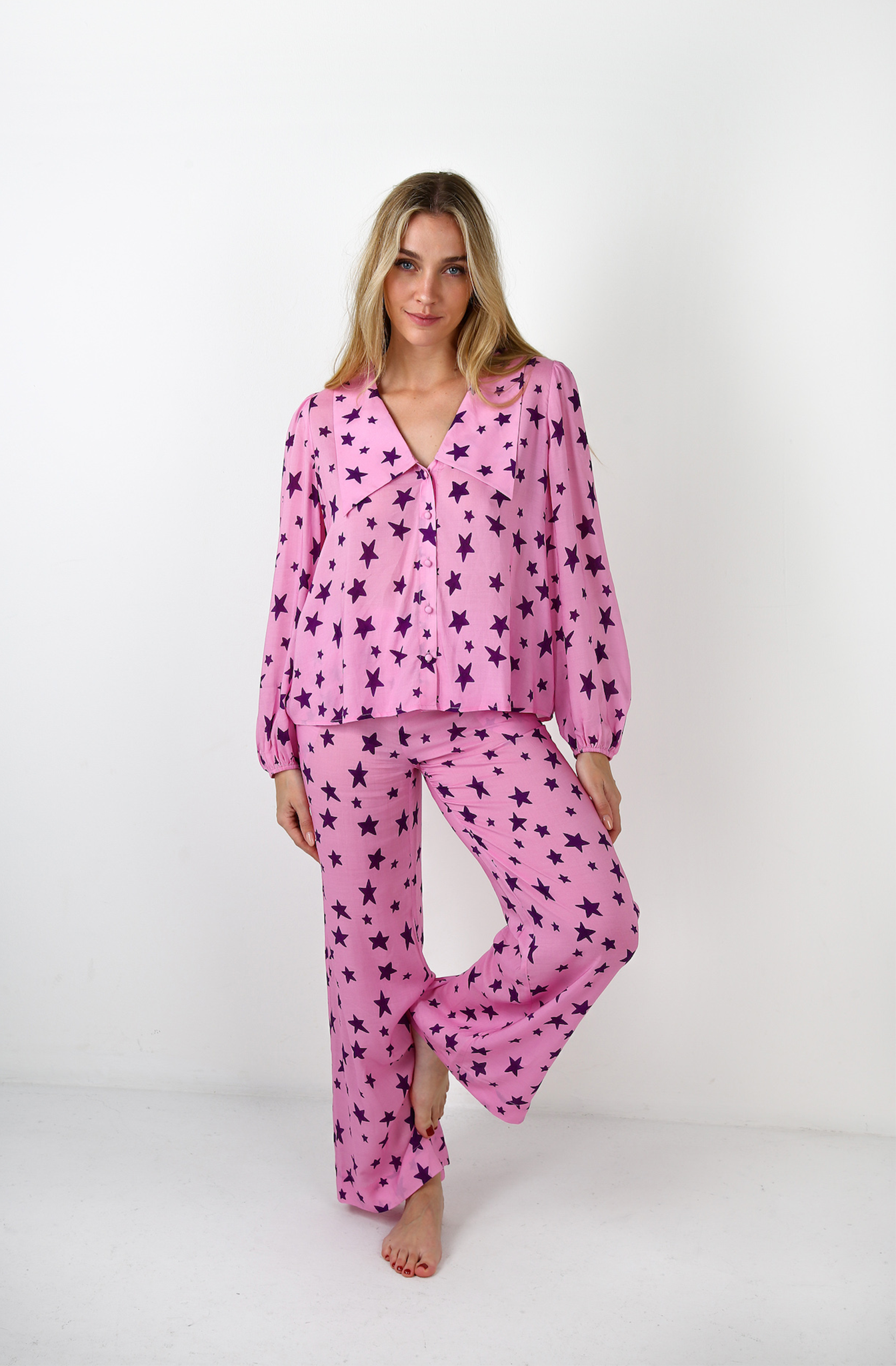 it's 9pm - Frenchie - Wobbly Star Pink