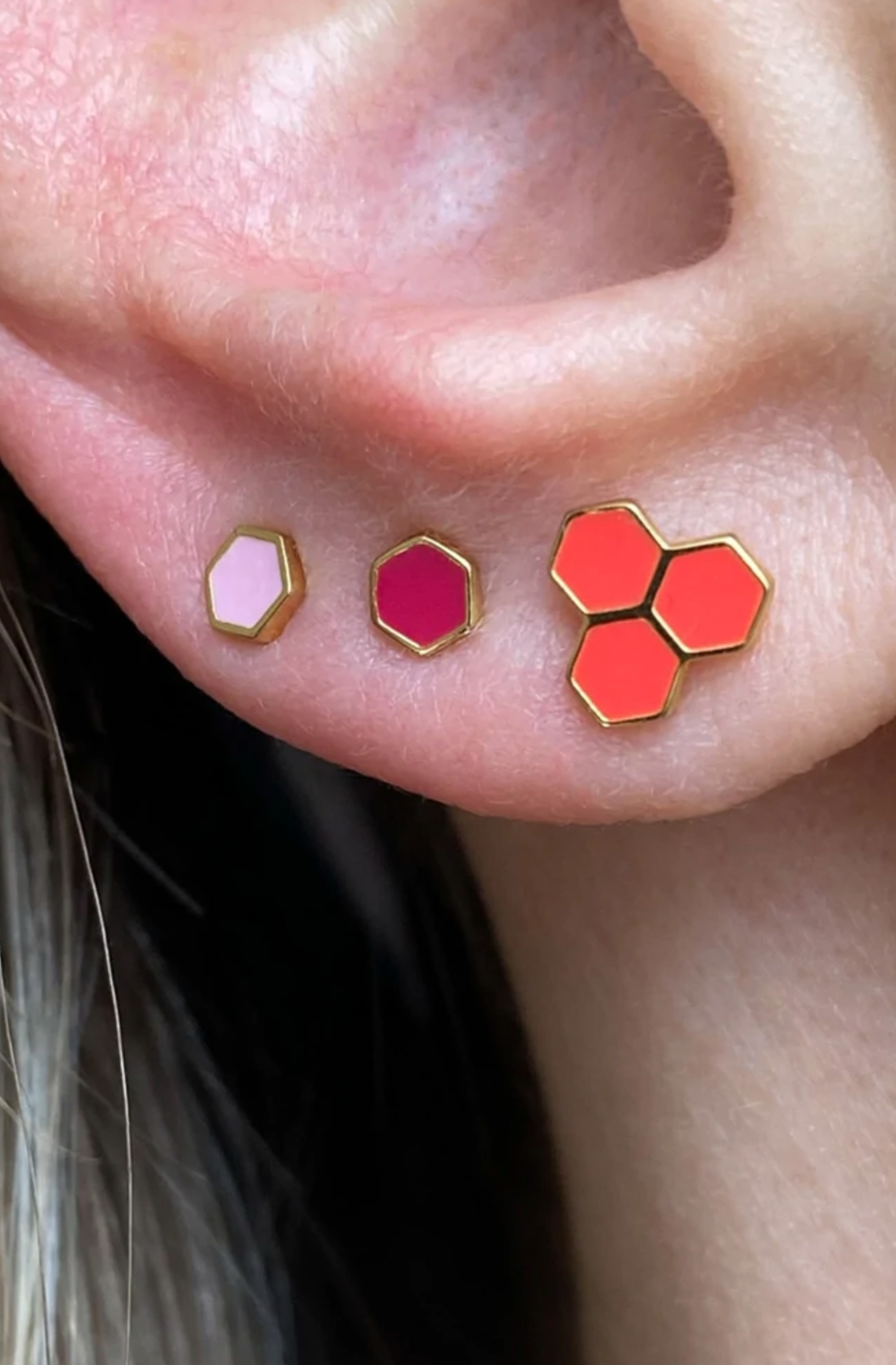 LULU Copenhagen - Honey Large Ear Stud - 1pc