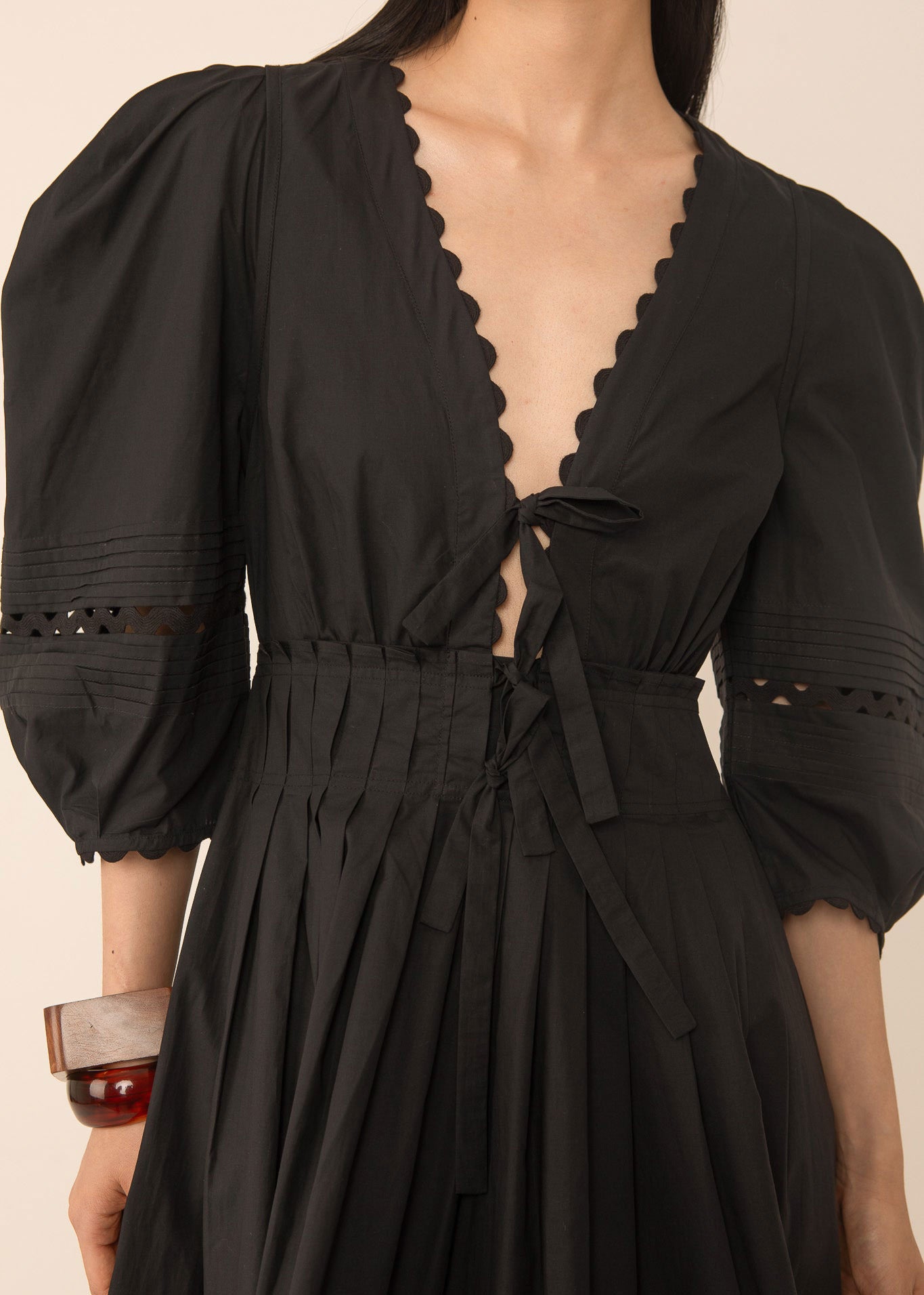 VI.VE.RE Pilar Pleat Dress - Black