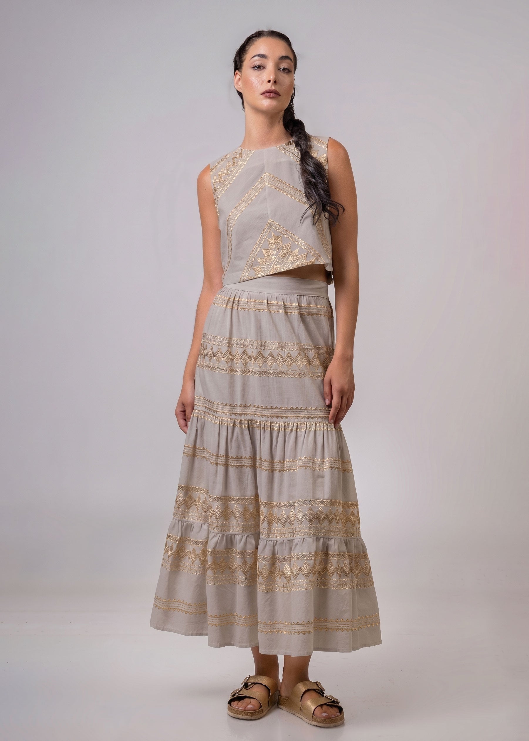 Aether Concept High-Waisted Embroidered Skirt - Pouro/Gold