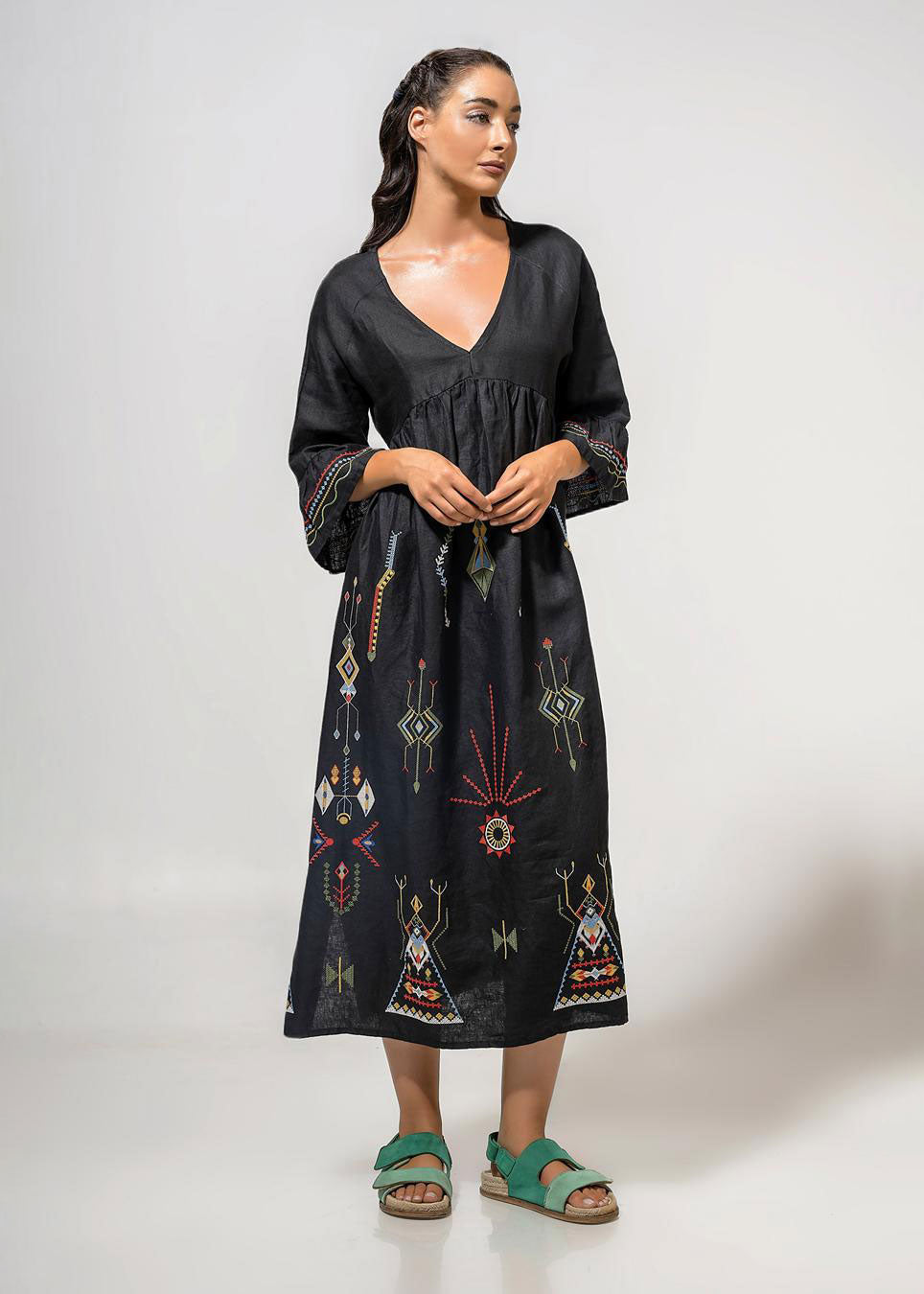 Aether Concept Midi Embroidered Dress - Black