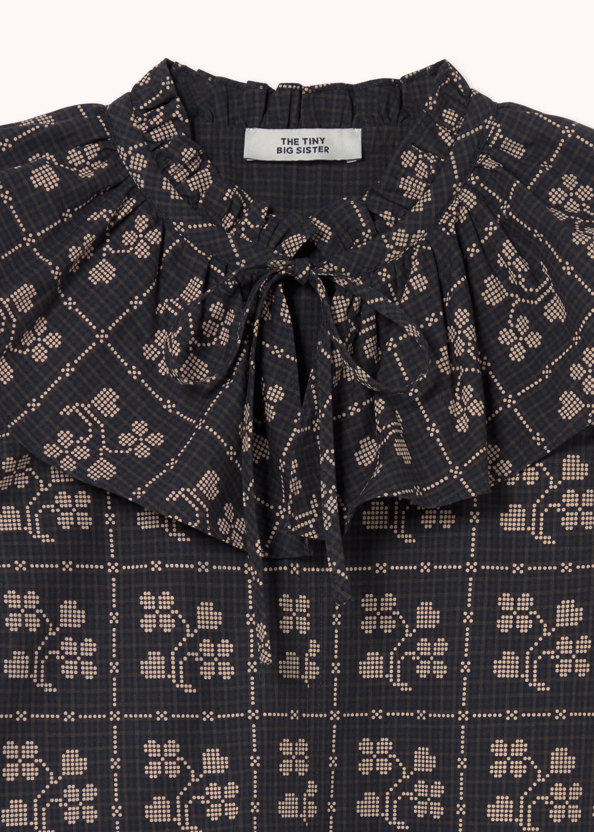 The Tiny Big Sister Dots Flowers Puff Sleeves Blouse