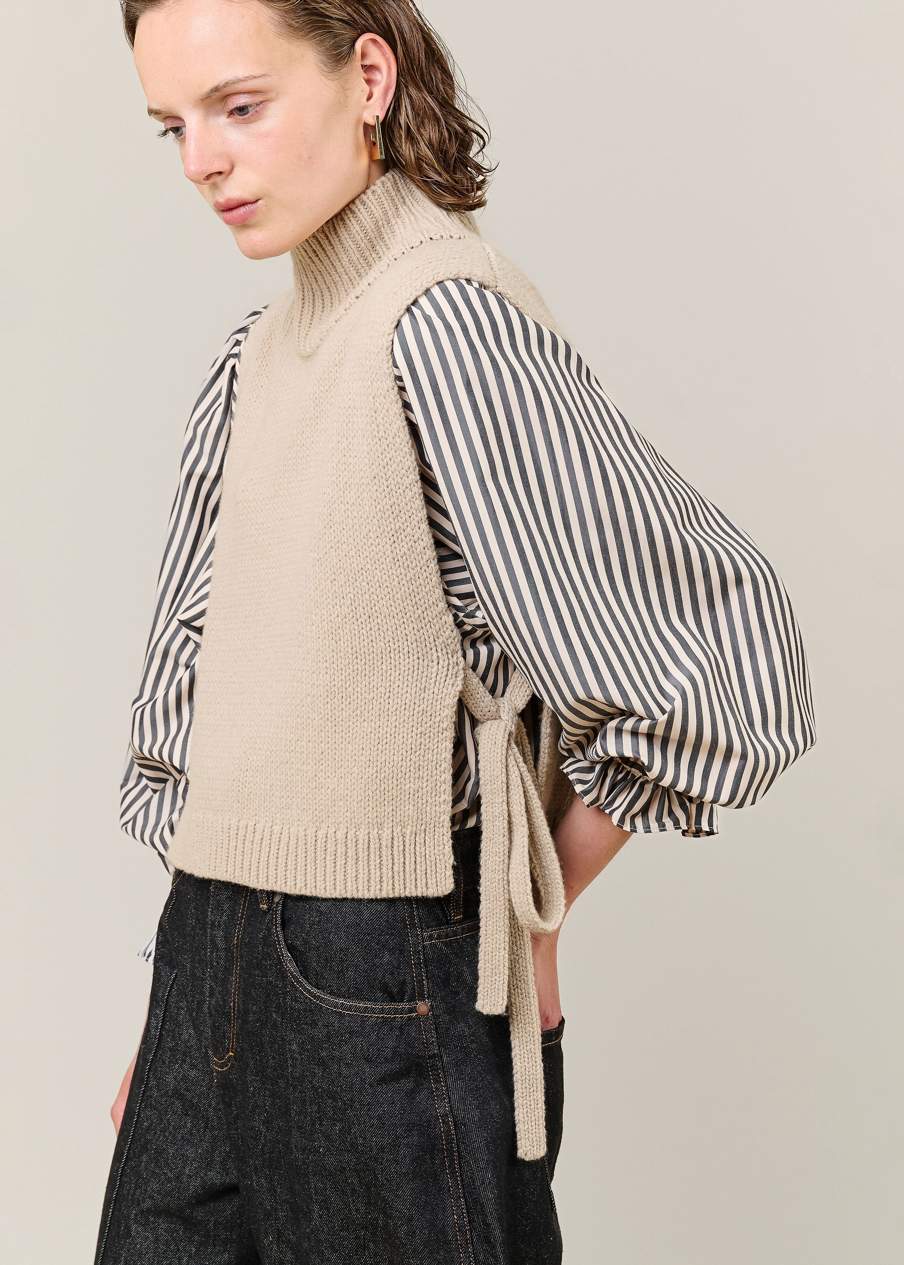 VI.VE.RE Daya Knit Tabbard - Beige