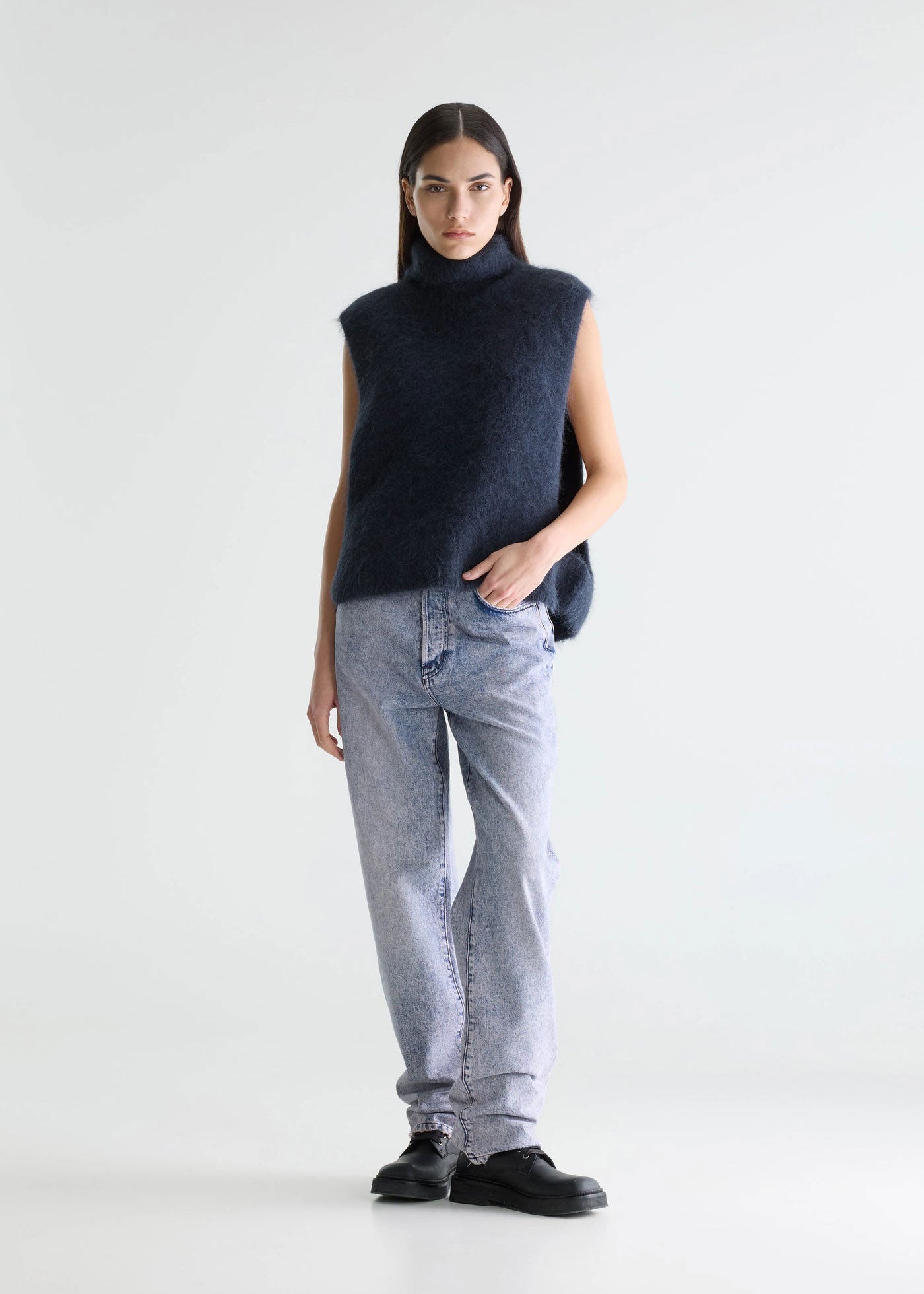 Bellerose Daren Navy Blue Sleeveless Sweater