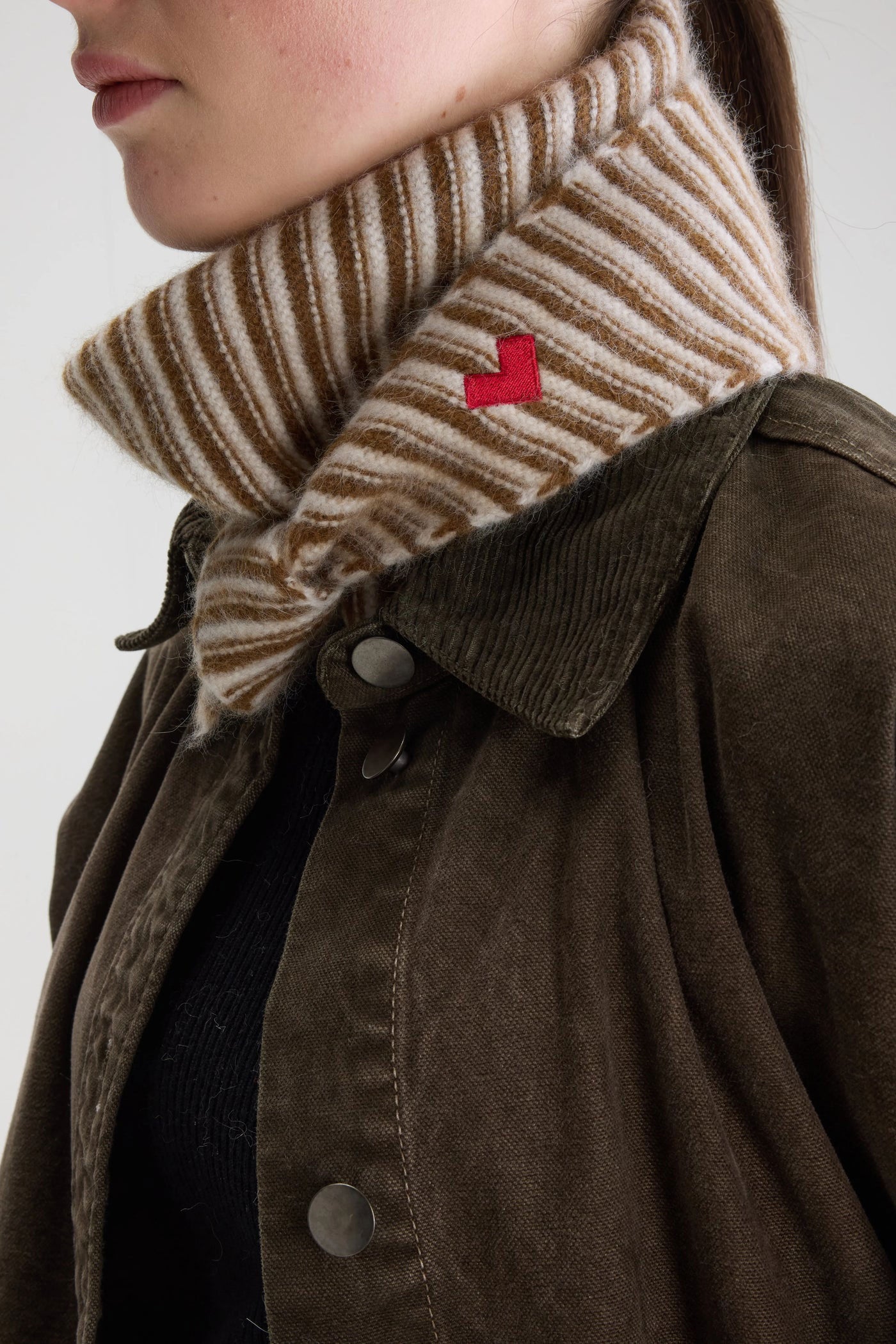 Bellerose Dusol Triangle Scarf - Chcolate