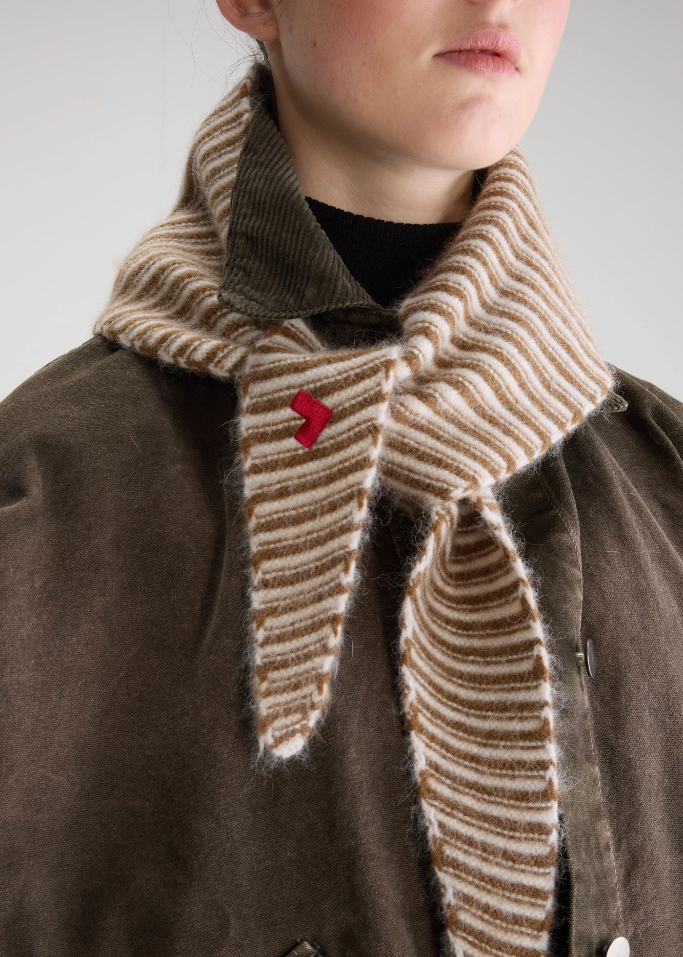 Bellerose Dusol Triangle Scarf - Chcolate