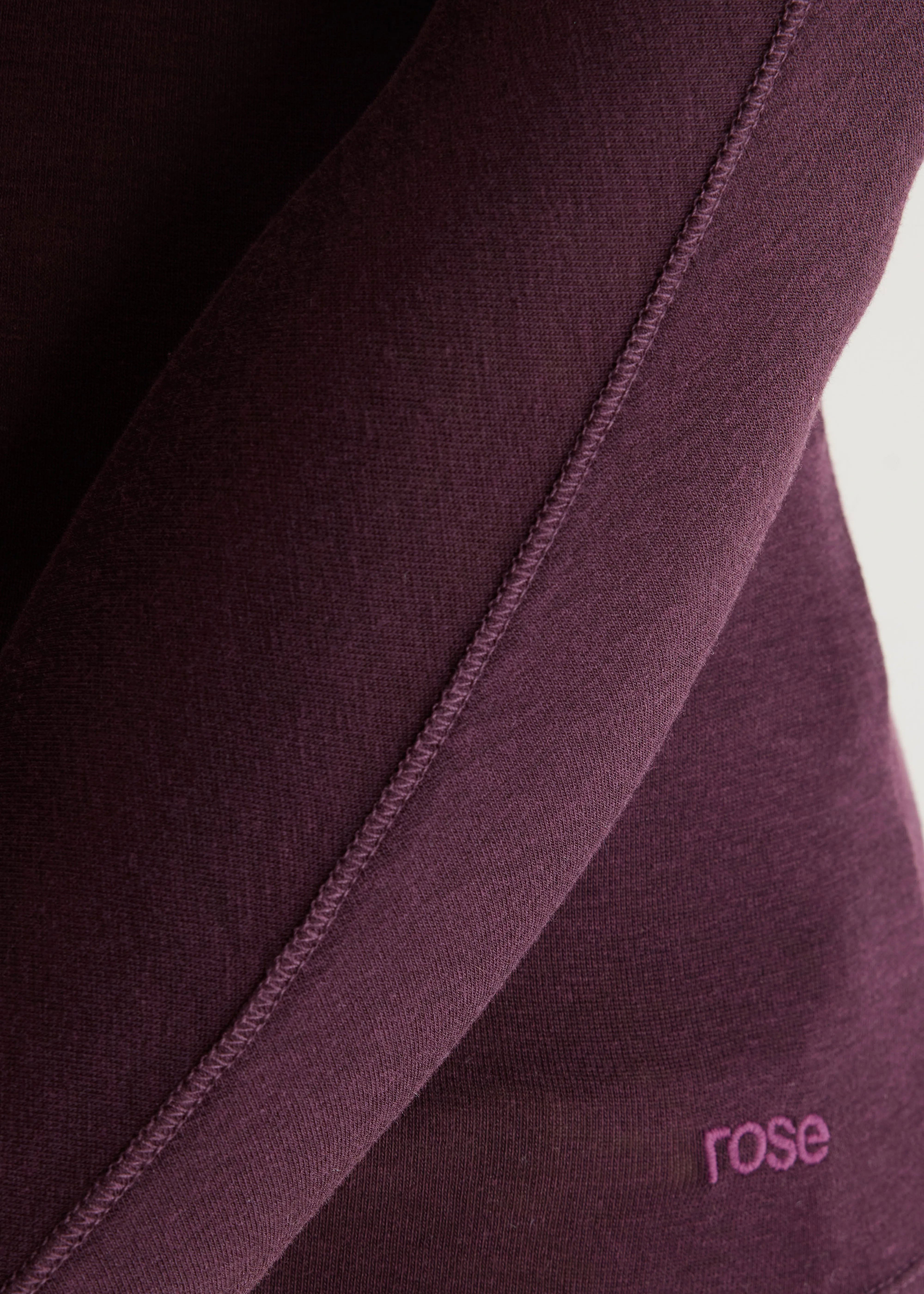 Bellerose Flawy Turtle Neck T-Shirt - Burgundy