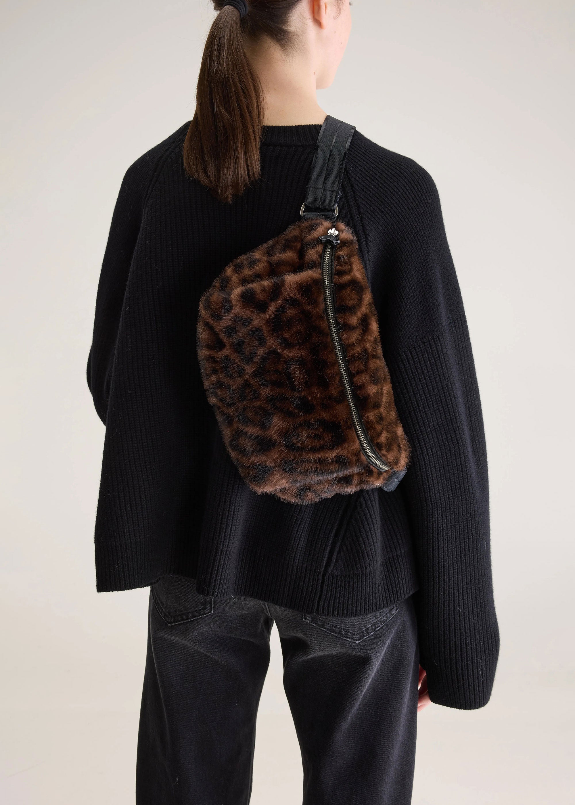 Bellerose Joswel Muff Bag