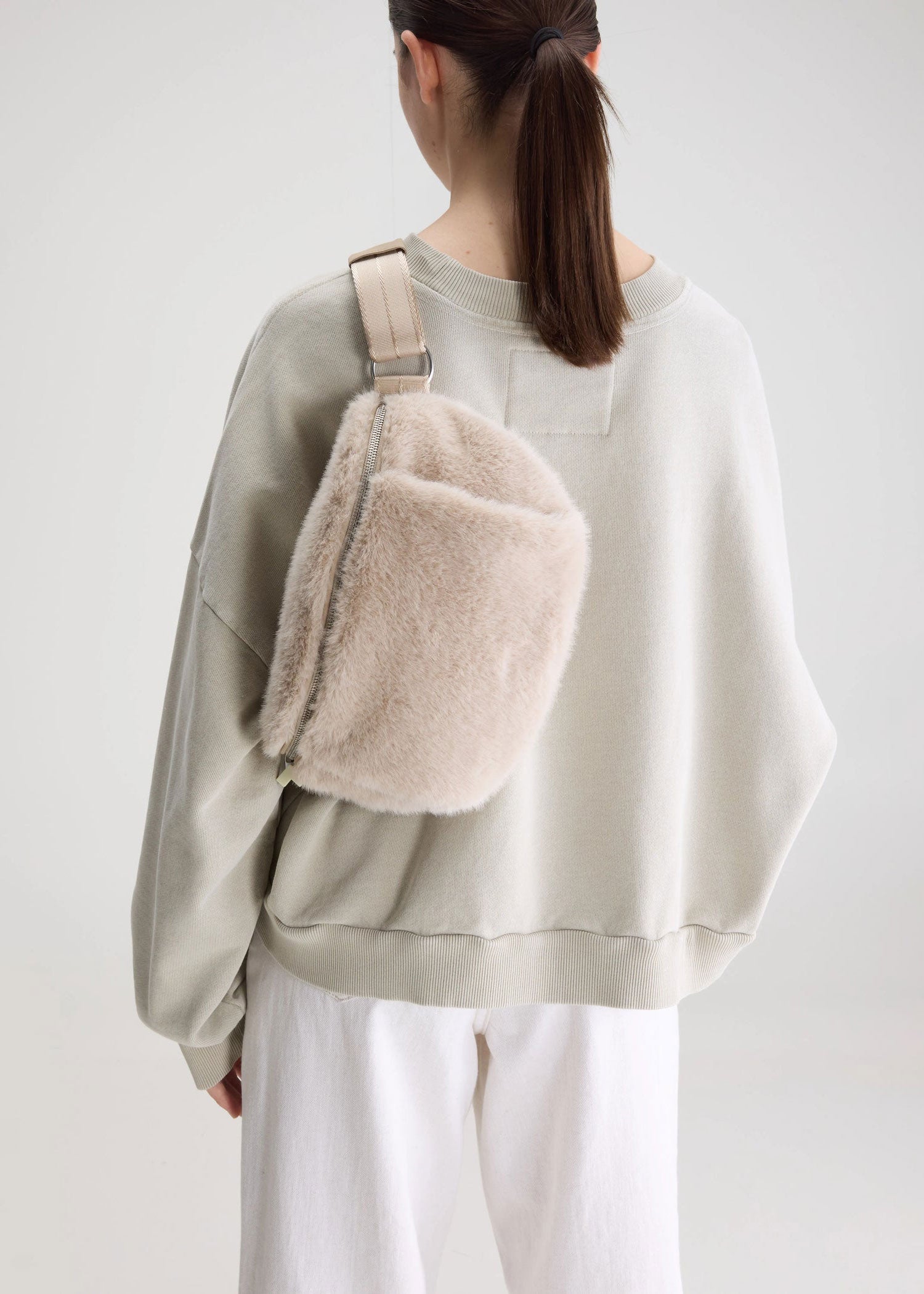 Bellerose Hoswel Muff Bag