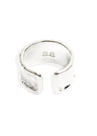 Inside view of the polished silver band and open shank