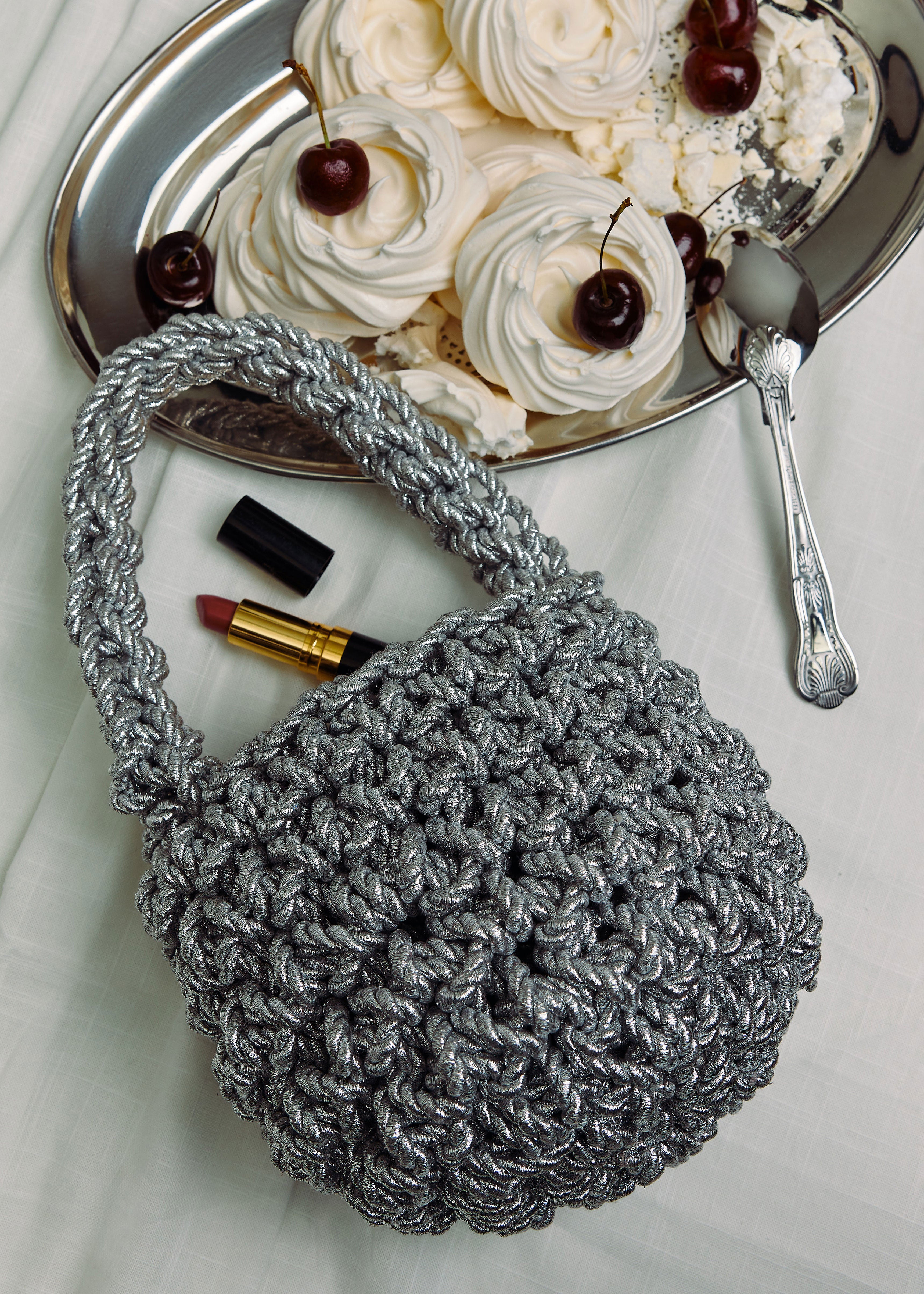 Isla De Gar Hive Luxe Cord Bag - Silver