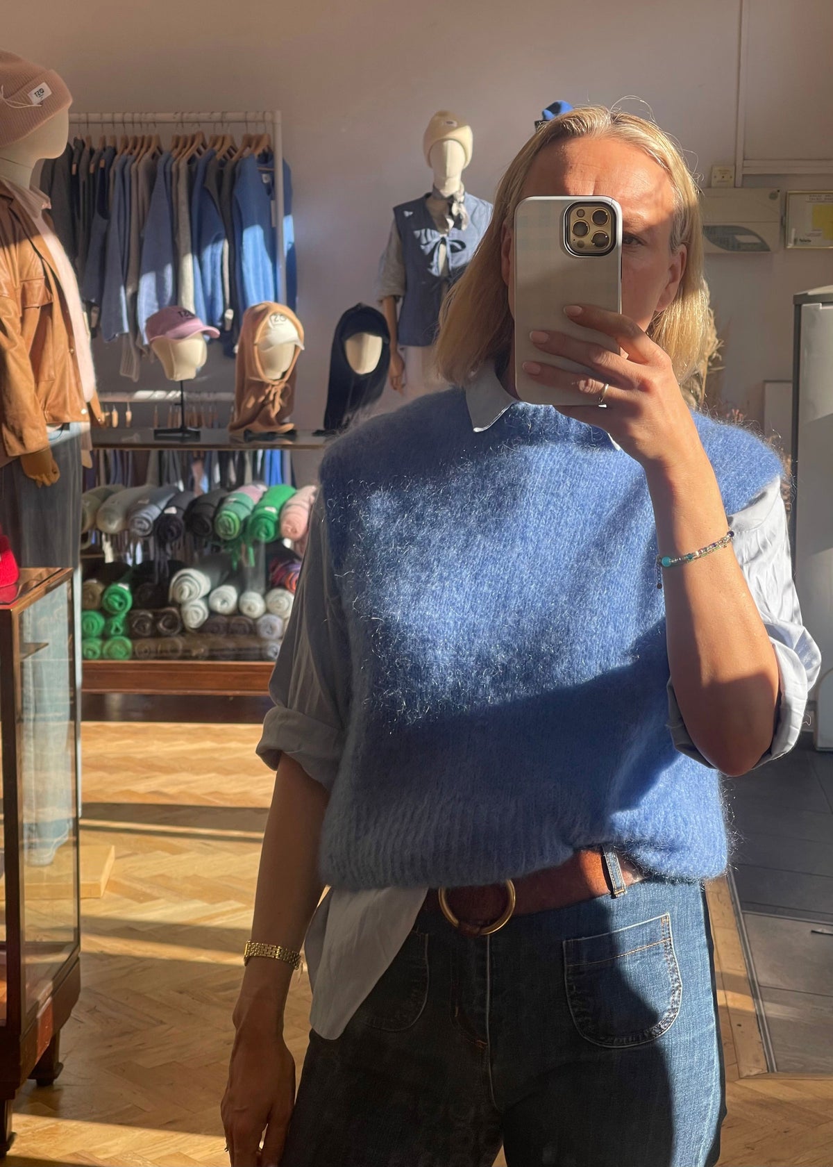 Øst London Monika Cropped Mohair Vest - Cornflower Blue