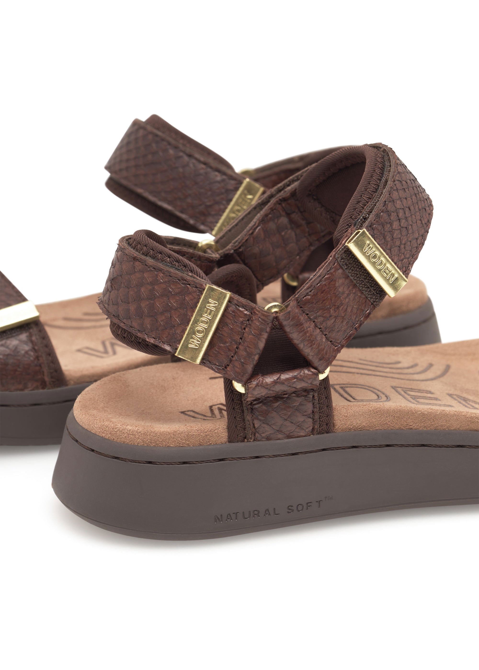 Woden Line Fish Sandals - Chocolate