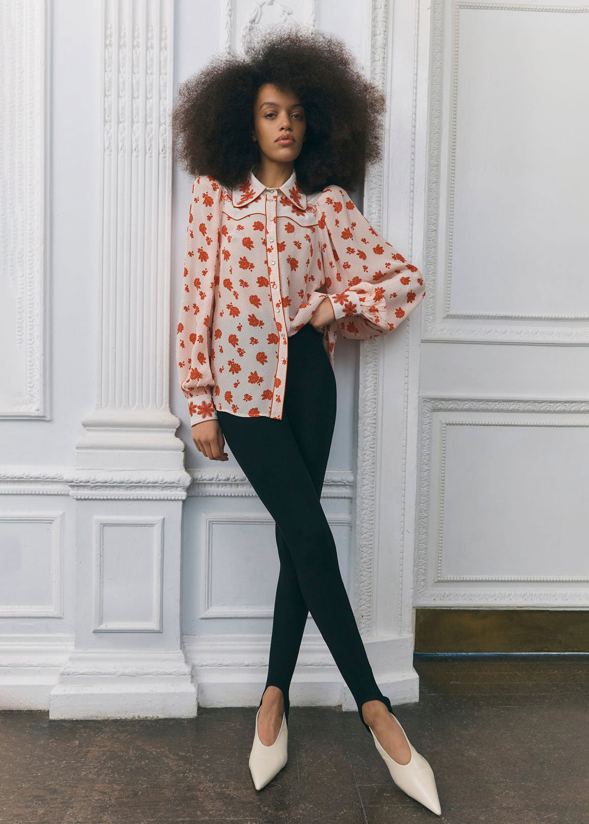 Queens of Archive Queens of Archive Vivienne blouse in cream rose print, western yoke with blouson sleeves