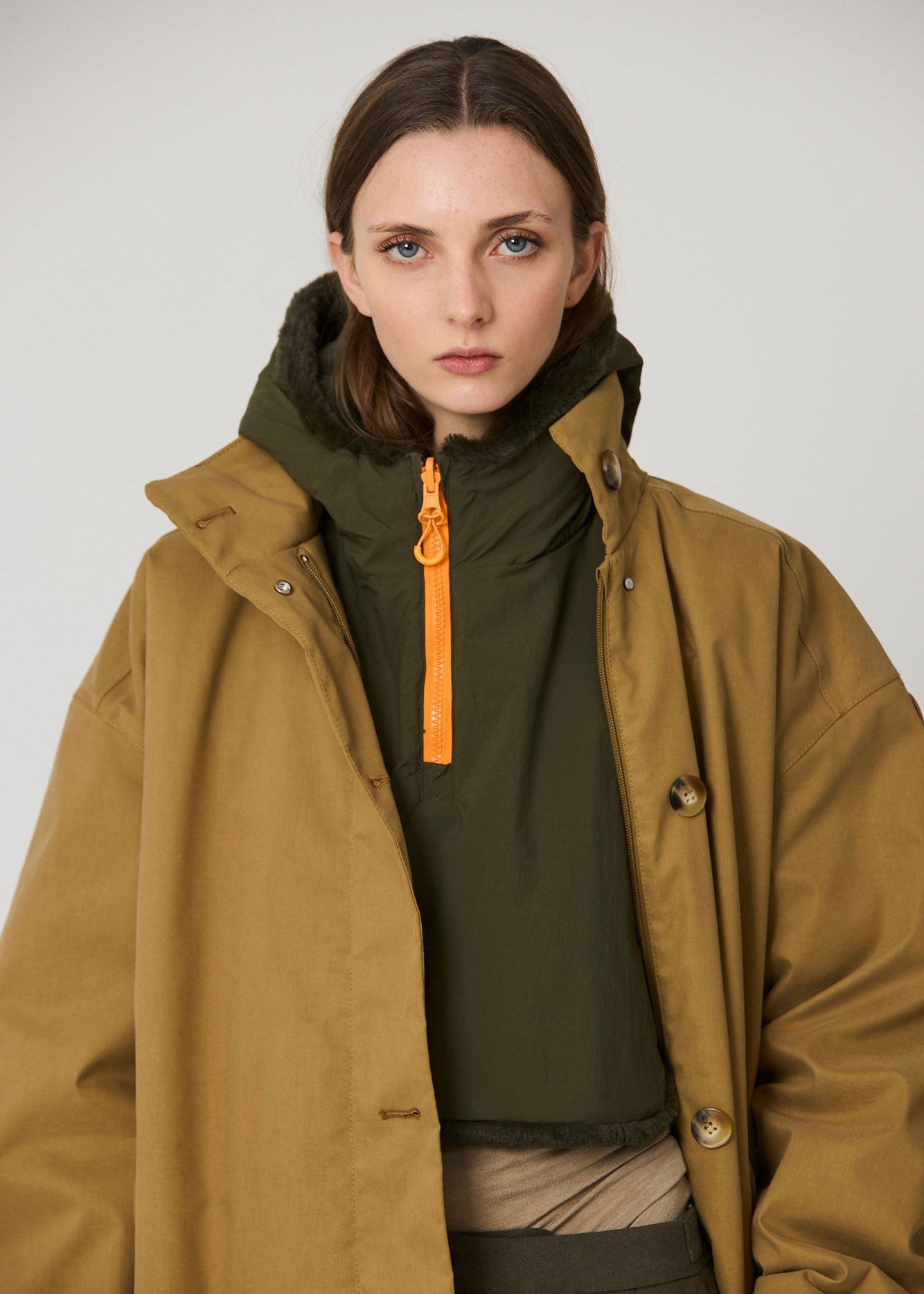 Tantä Bing Reversible Hood - Khaki
