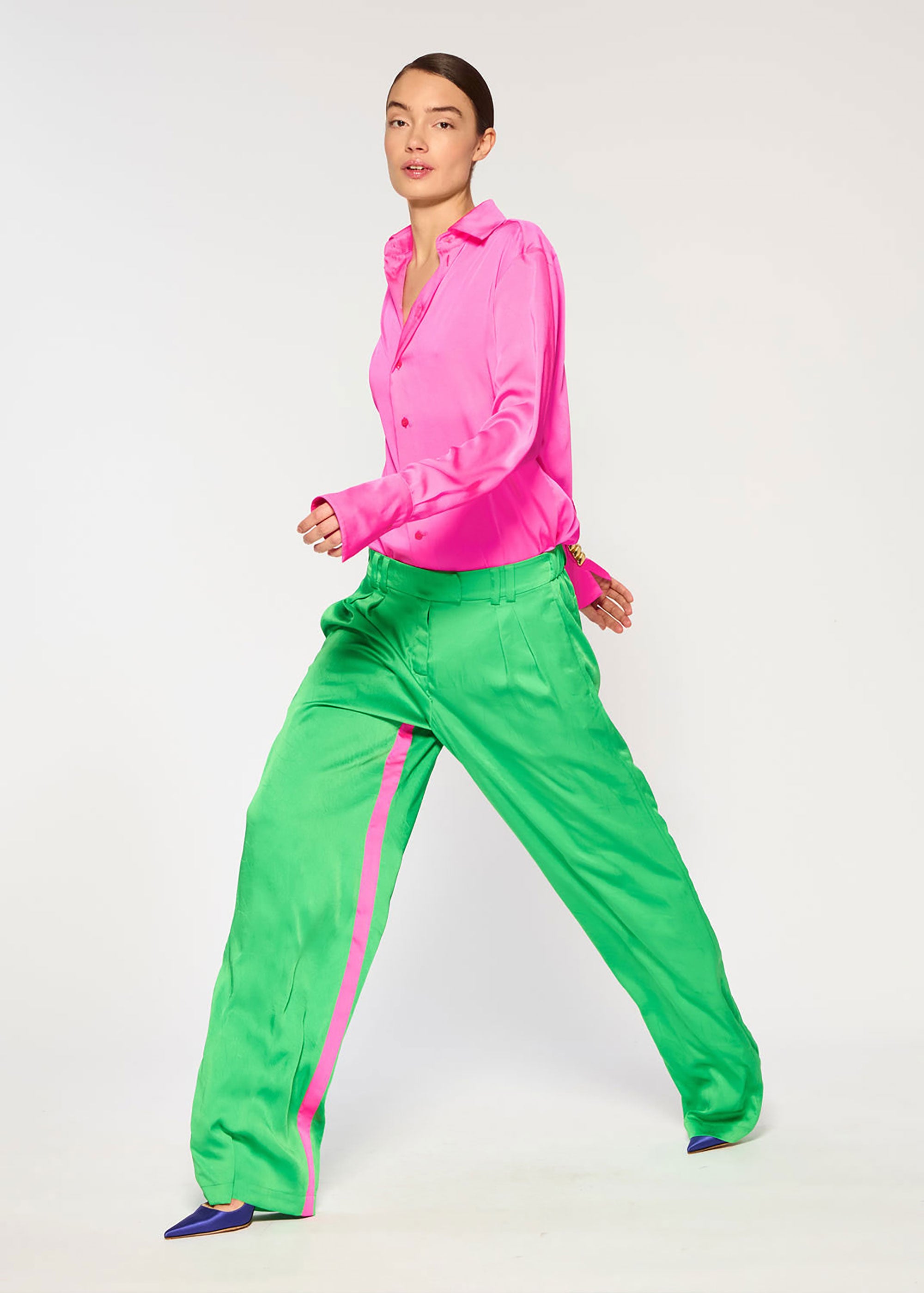 Serena Bute Crinkled Satin Boyfriend Trousers - Classic Green
