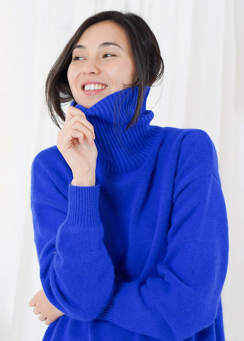 TWNS Greeley Pullover - Electric Blue