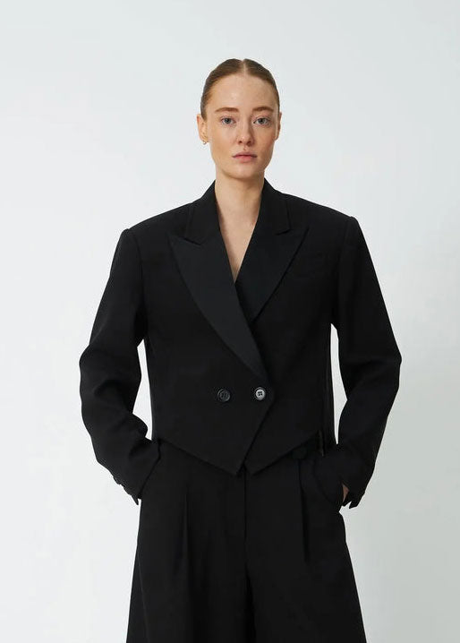 Stella Nova Tuxedo Blazer - Black