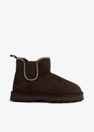 Emu Higgie ankle boot in chocolate suede, elasticated gusset with contrast whipstitch edging