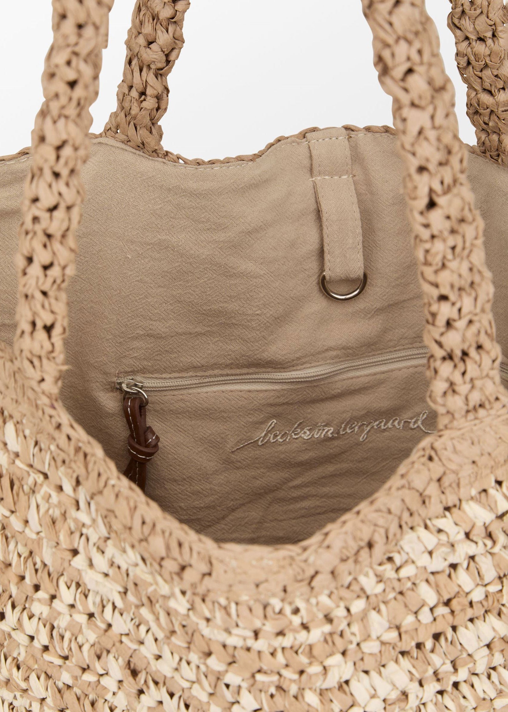 BeckSöndergaard Open top view, taupe canvas lining and inner zipped pocket