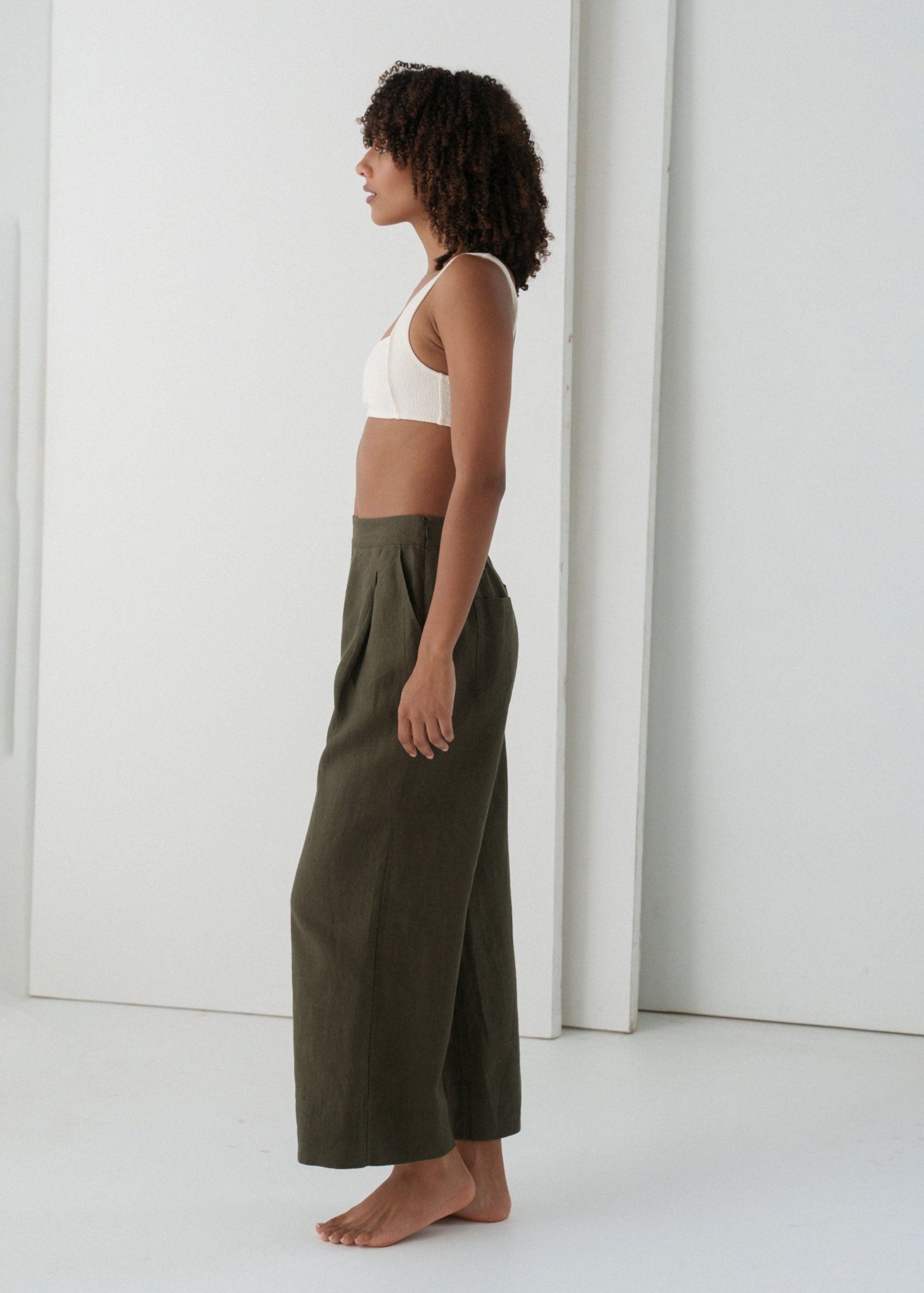Lilly Pilly Ivy Linen Cropped Pants - Khaki