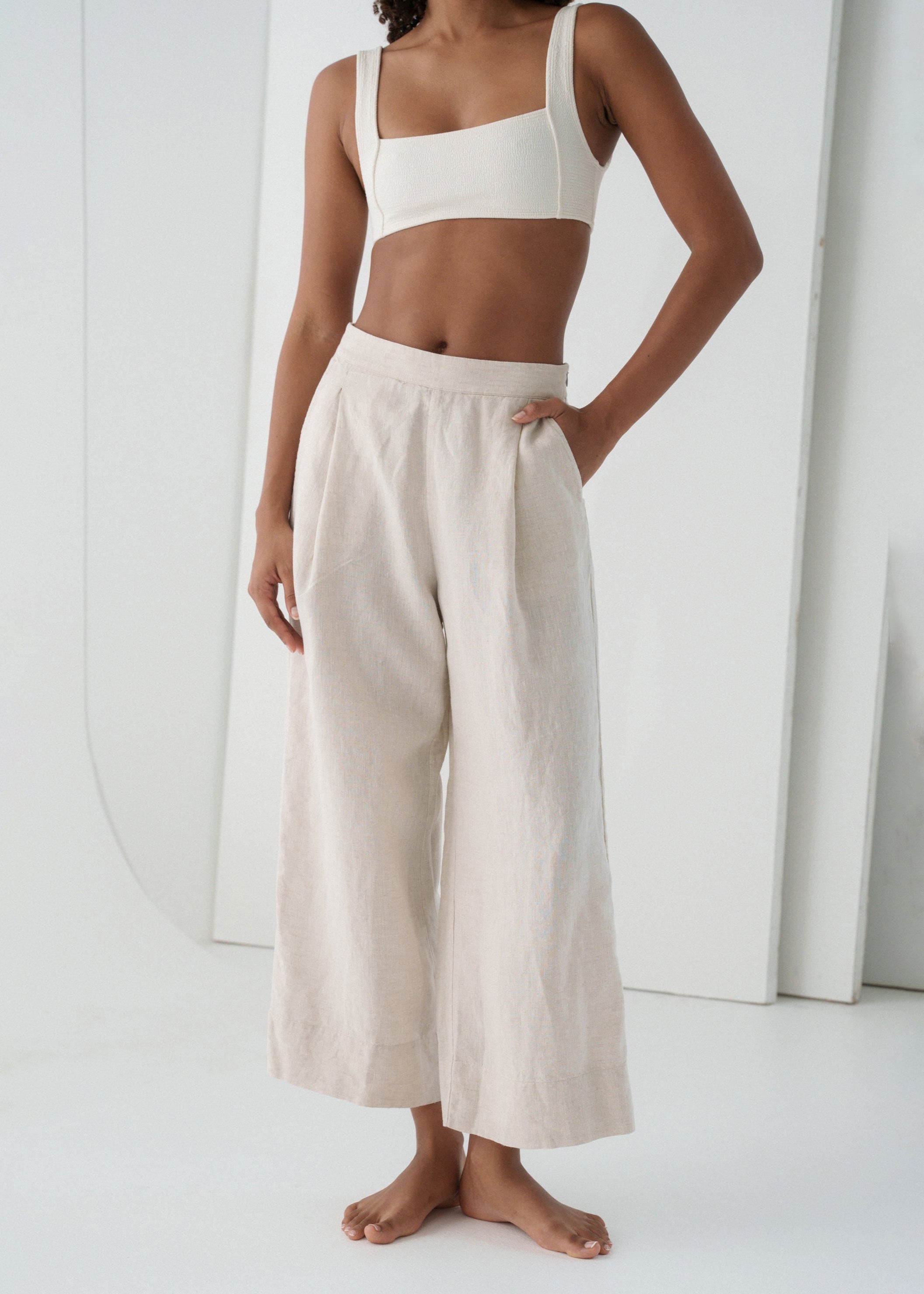 Lilly Pilly Ivy Linen Cropped Pants - Oatmeal