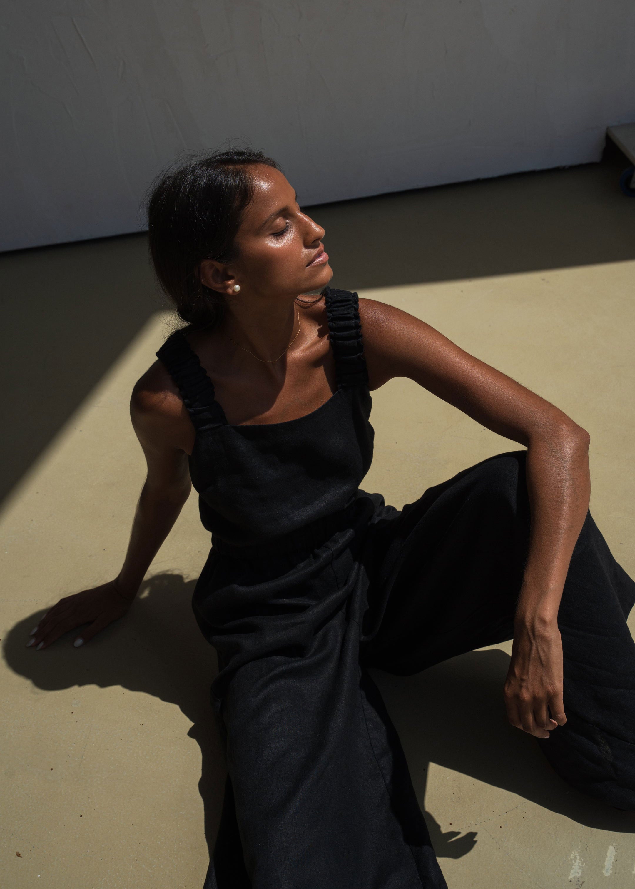 Lilly Pilly Keely Linen Jumpsuit - Black