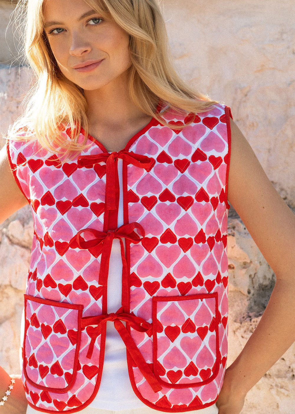 Retro Loveheart Maggie Gilet – KitiCymru